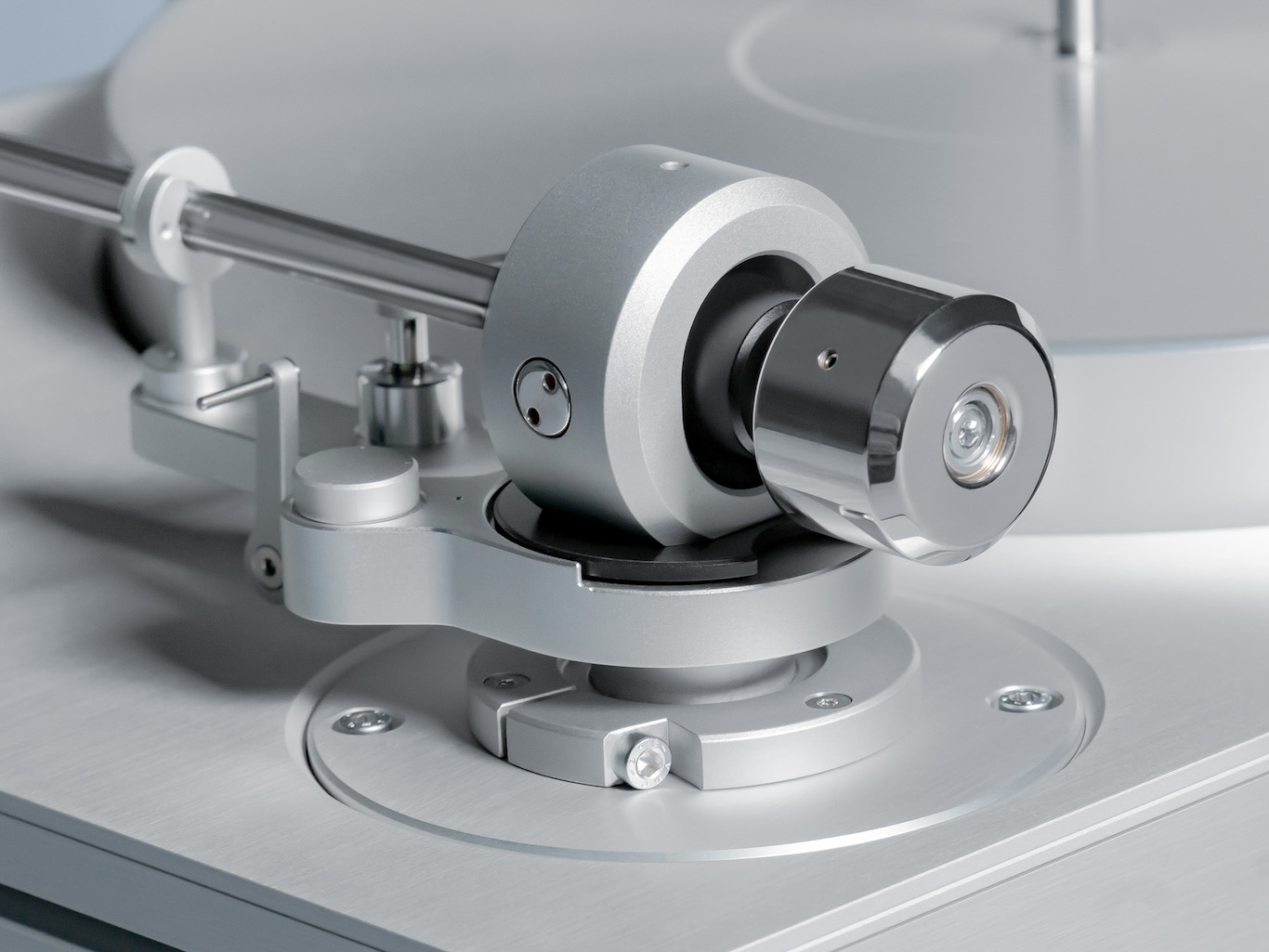 Burmester 217 tonearm rear