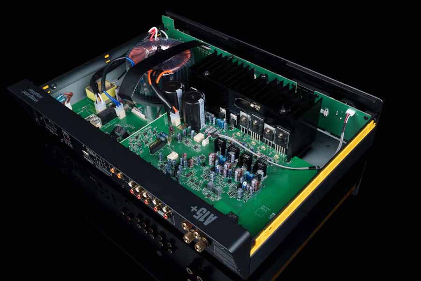 Arcam A15+ internals